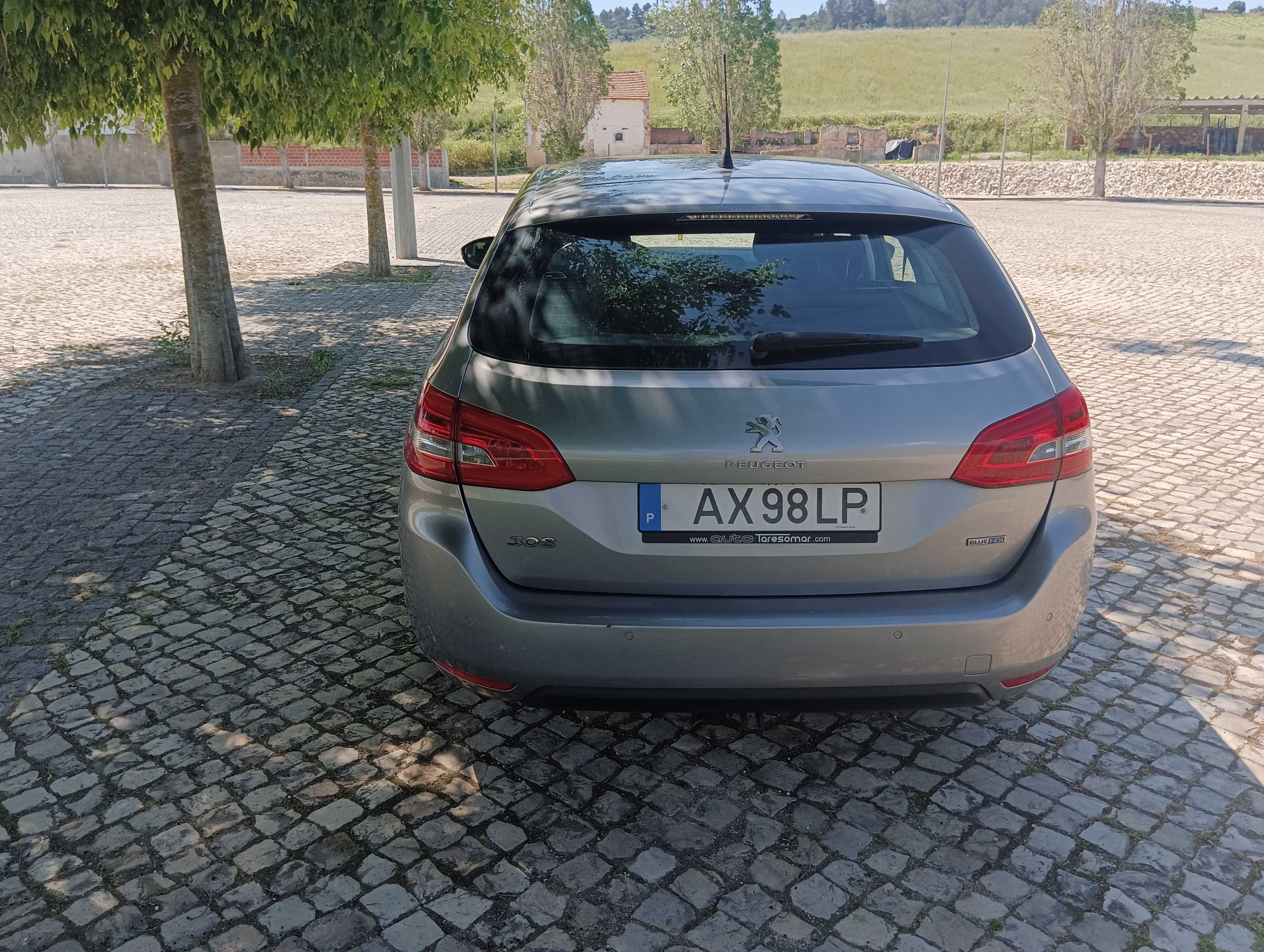 Peugeot 308 carrinha em excelente estado.