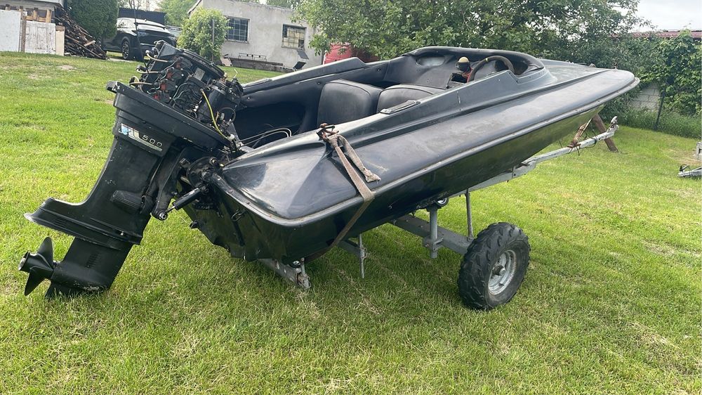 Motorowka z silnikiem mercury 4cyl. 50KM 2t kompletna z przyczepka