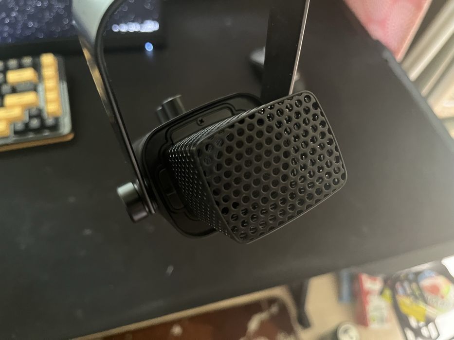 Sprzedam mikrofon Fifine AM 8 z uchwytem i oryginalnym kablem.