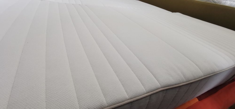 Super materac lateksowy ikea myrbacka stan idealny 90x200 na 180x200