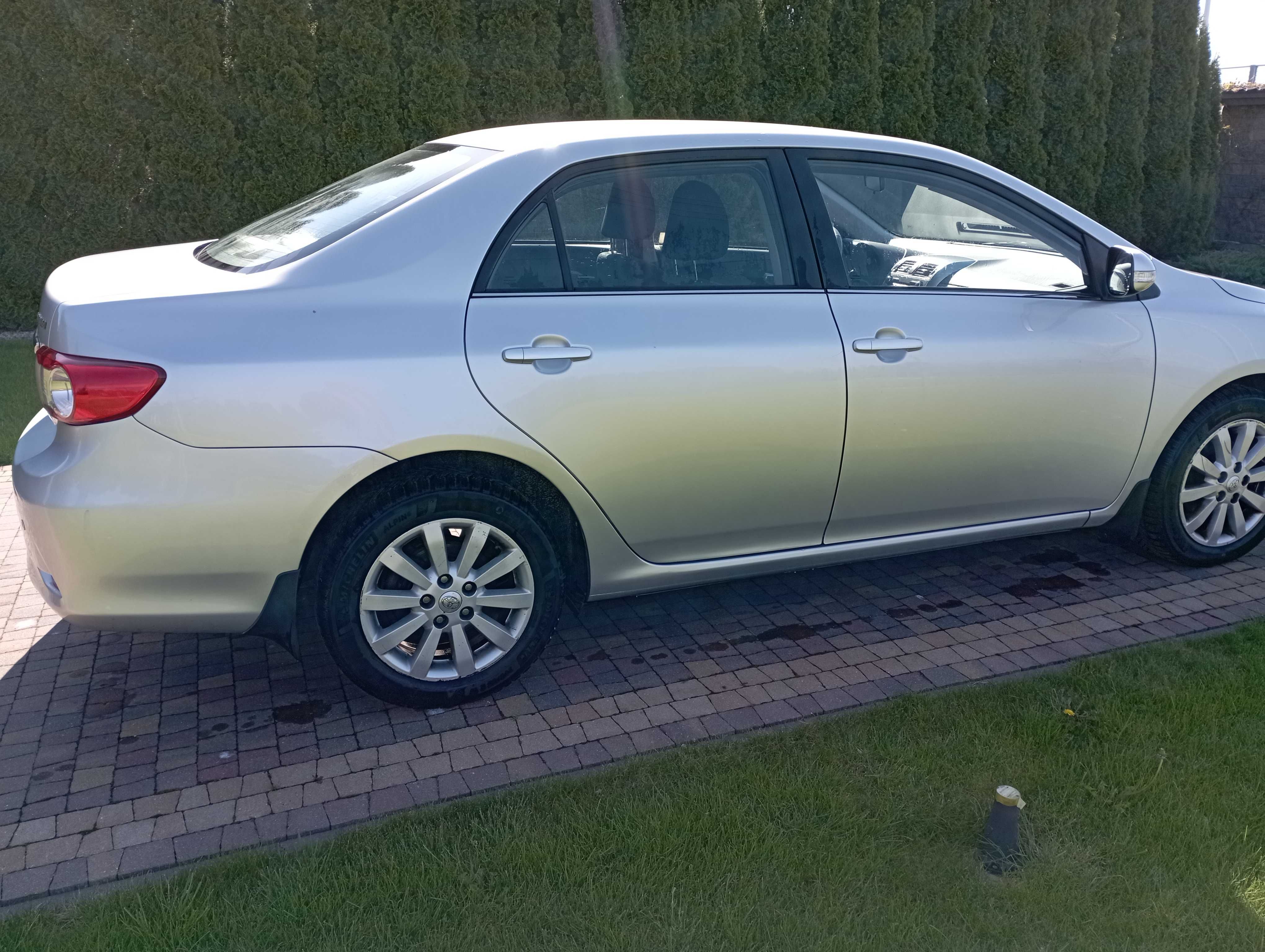 Toyota Corolla 1.6B, Zarejestrowana Sprawna