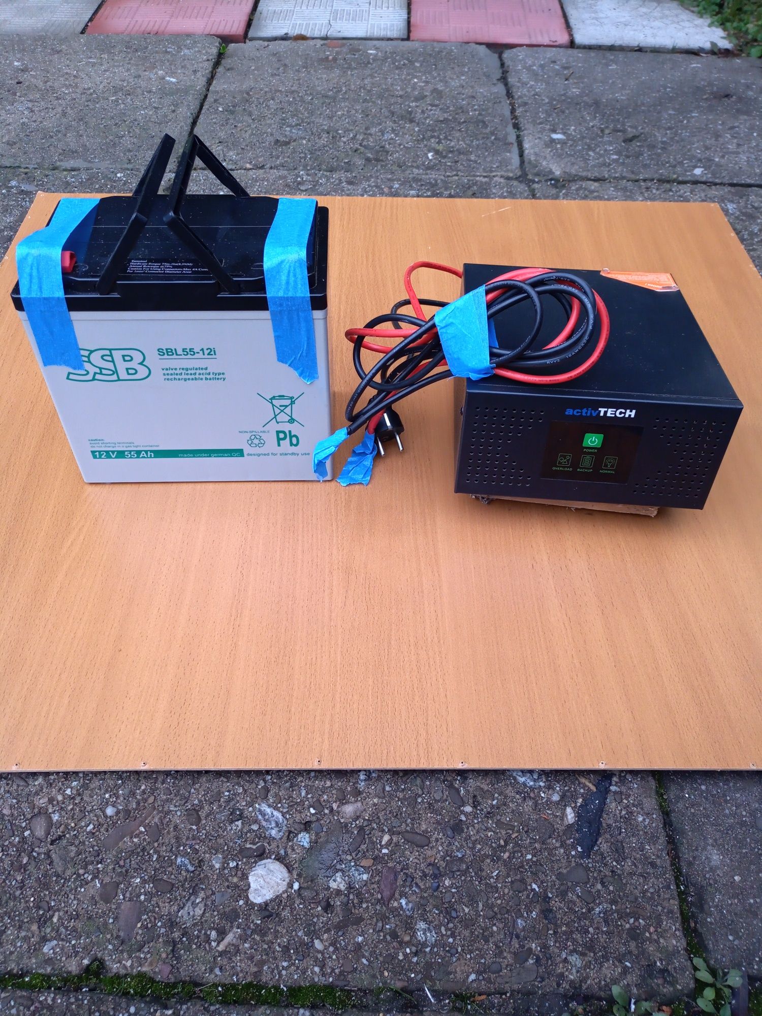 Zasilacz awaryjny cosinus 400w +akumulator zelowy