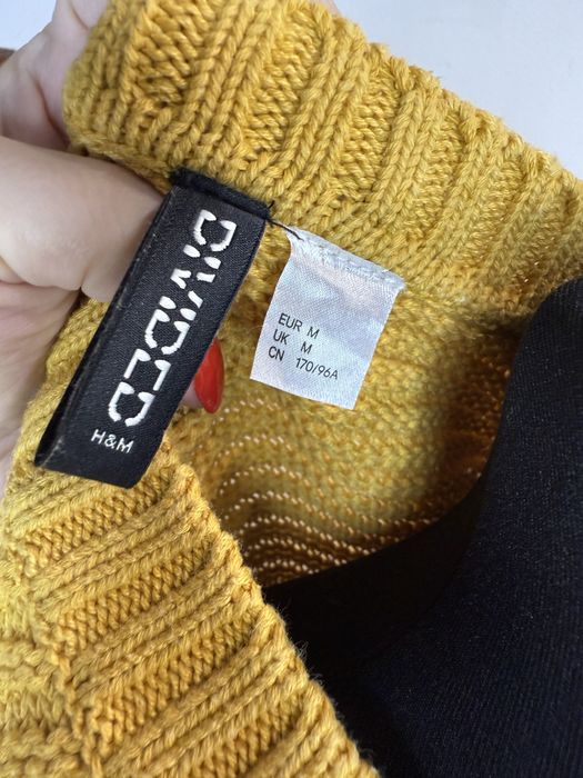 Musztardowy sweter z długim rękawem jesinny sweter