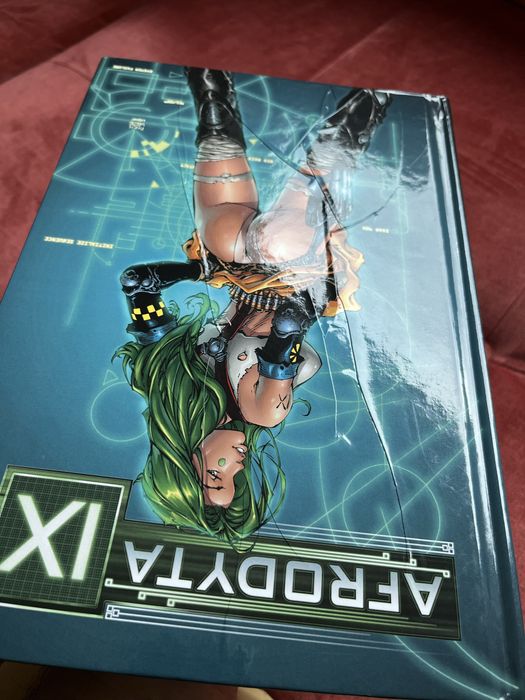 Afrodyta IX z wadami