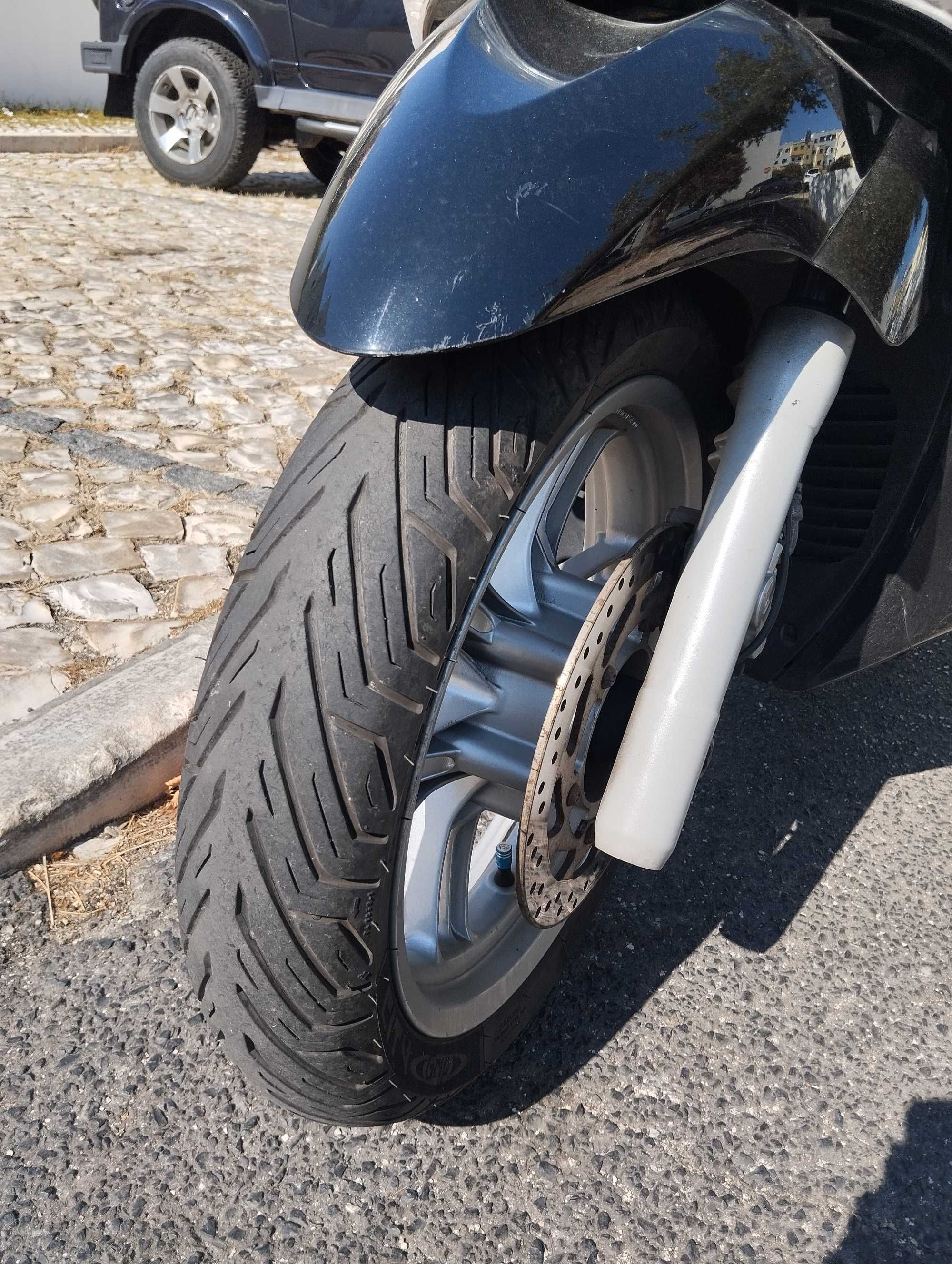 Yamaha Xcity com poucos km