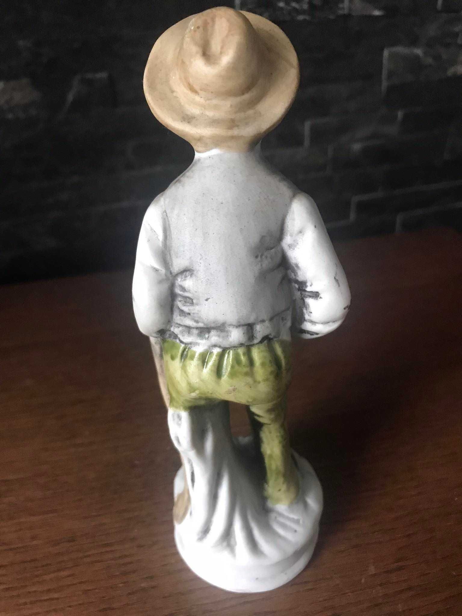 Dziadek z laską porcelanowa figurka