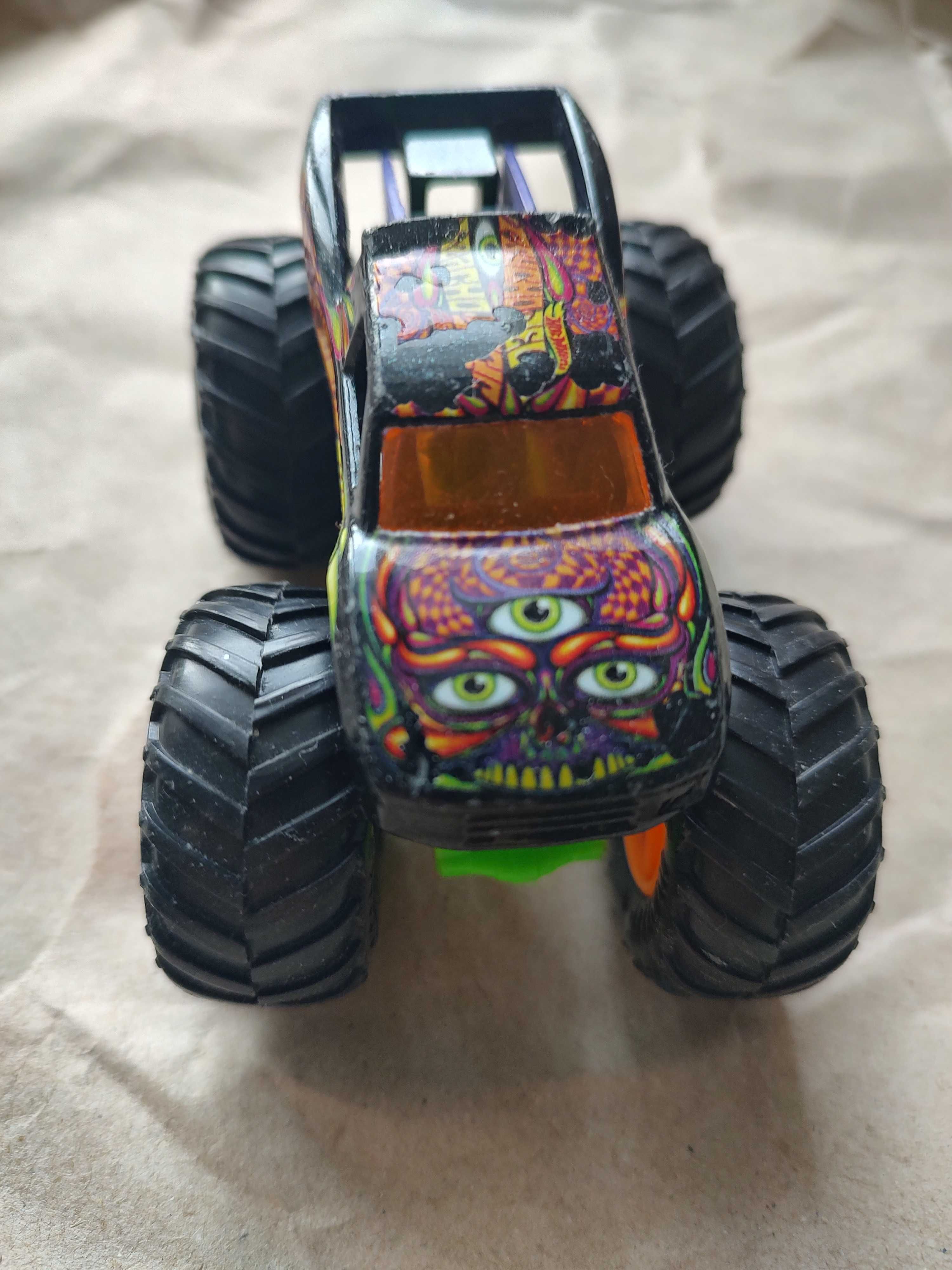 Машинки Hot Wheels Monster Trucks