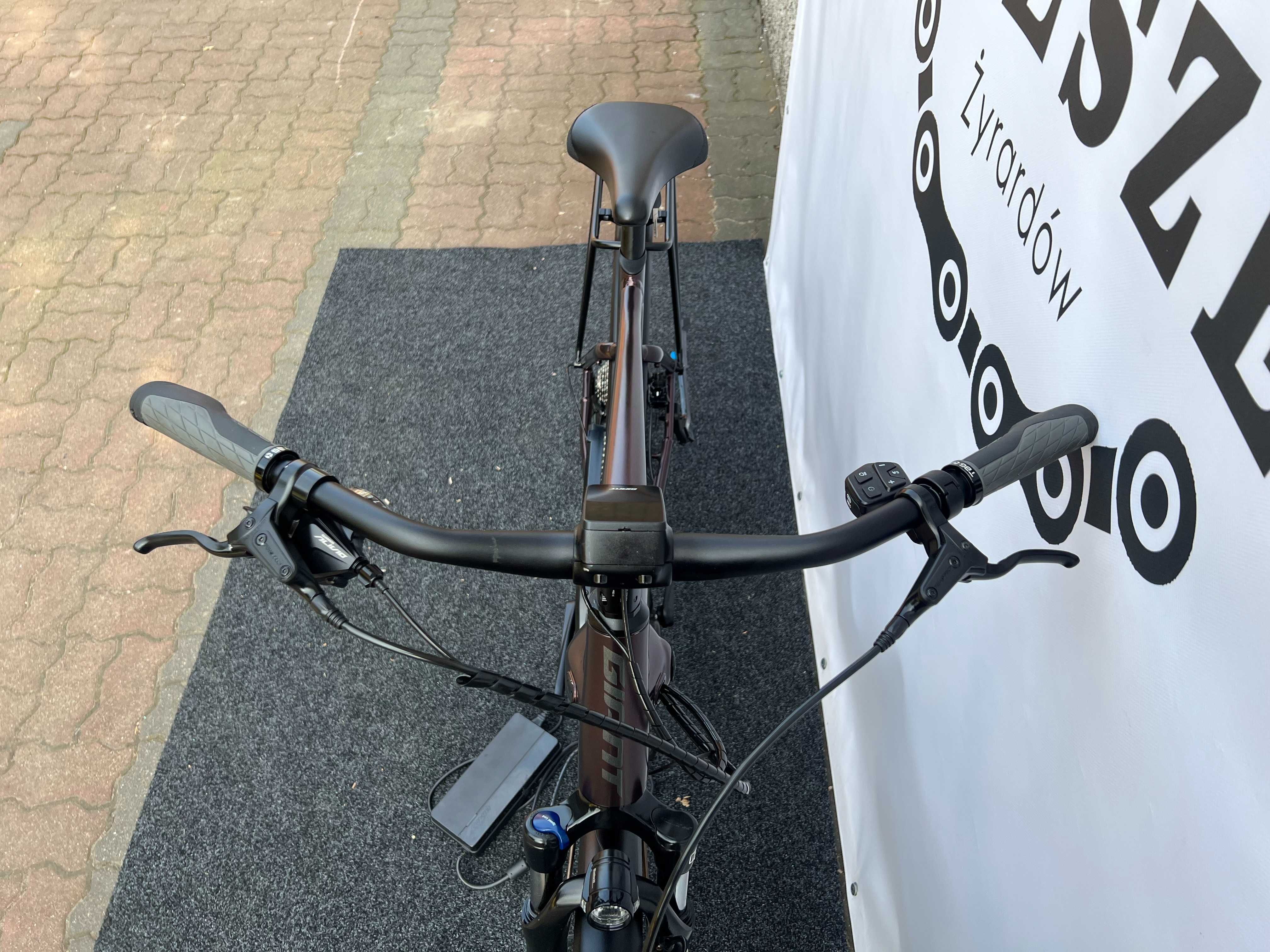 Męski Rower elektryczny GIANT ANYTOUR e+ 3 28" XL Shimano ALIVIO 500Wh