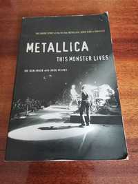 Книга "Metallica this monster lives"