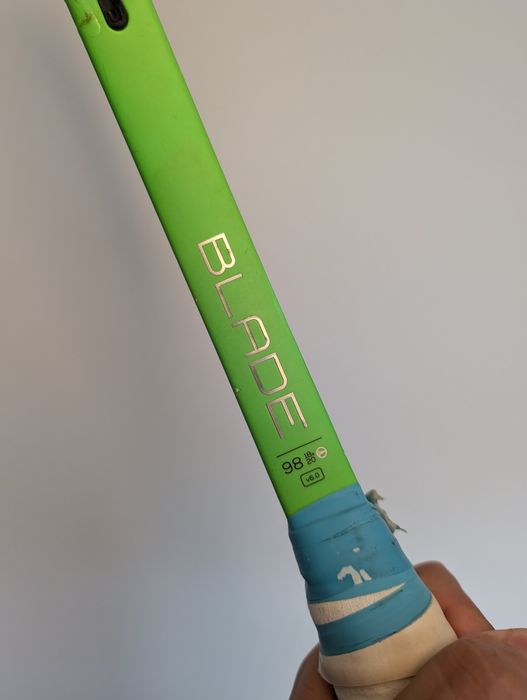 Raquete Wilson Blade 98 v6 Edição Especial