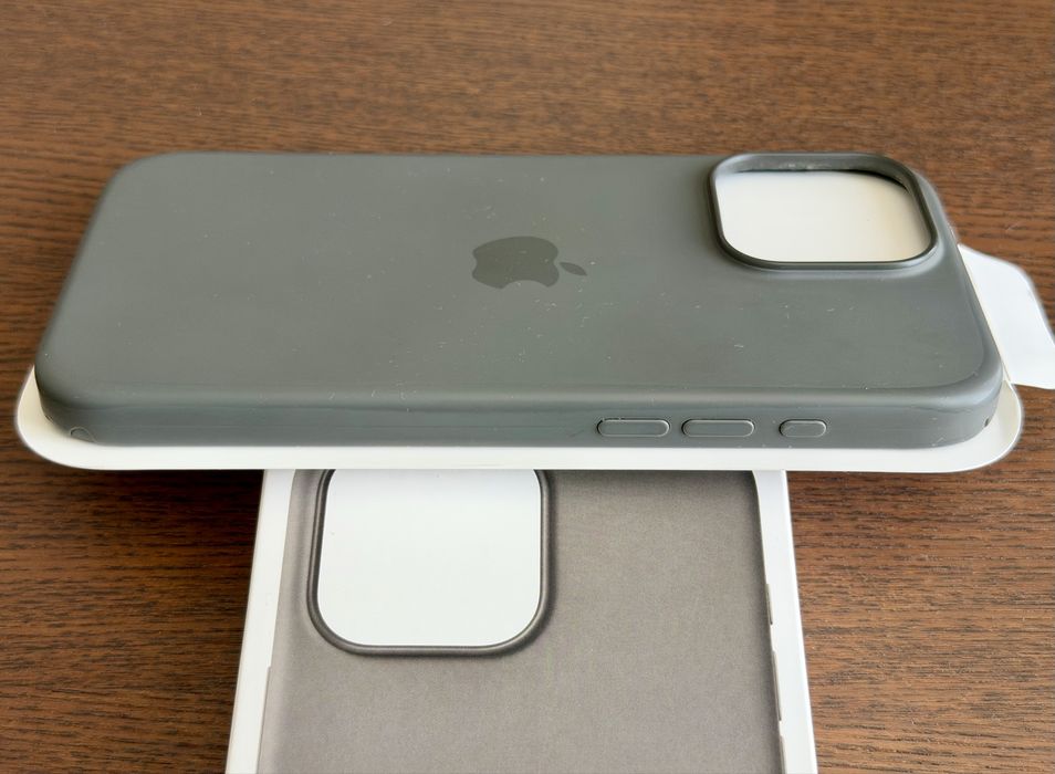 Capa iphone 16 pro max Silicone Apple original