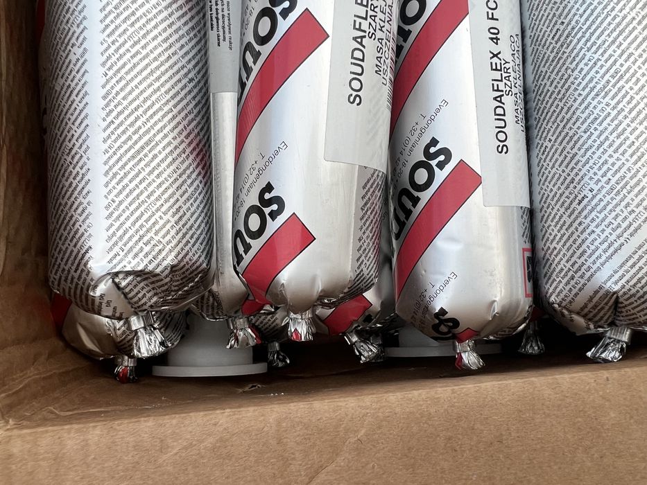 Продам силікон Soudal прозорий