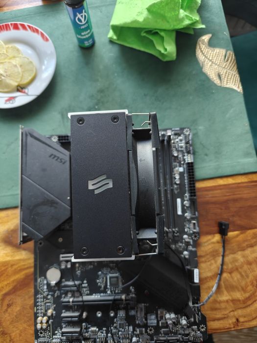 Fera 5 argb silentium