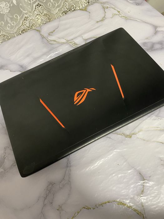 ASUS Rog Strix GL553V I7-7700HQ, 16 RAM, NVIDIA GTX 1050 Ti 4GB