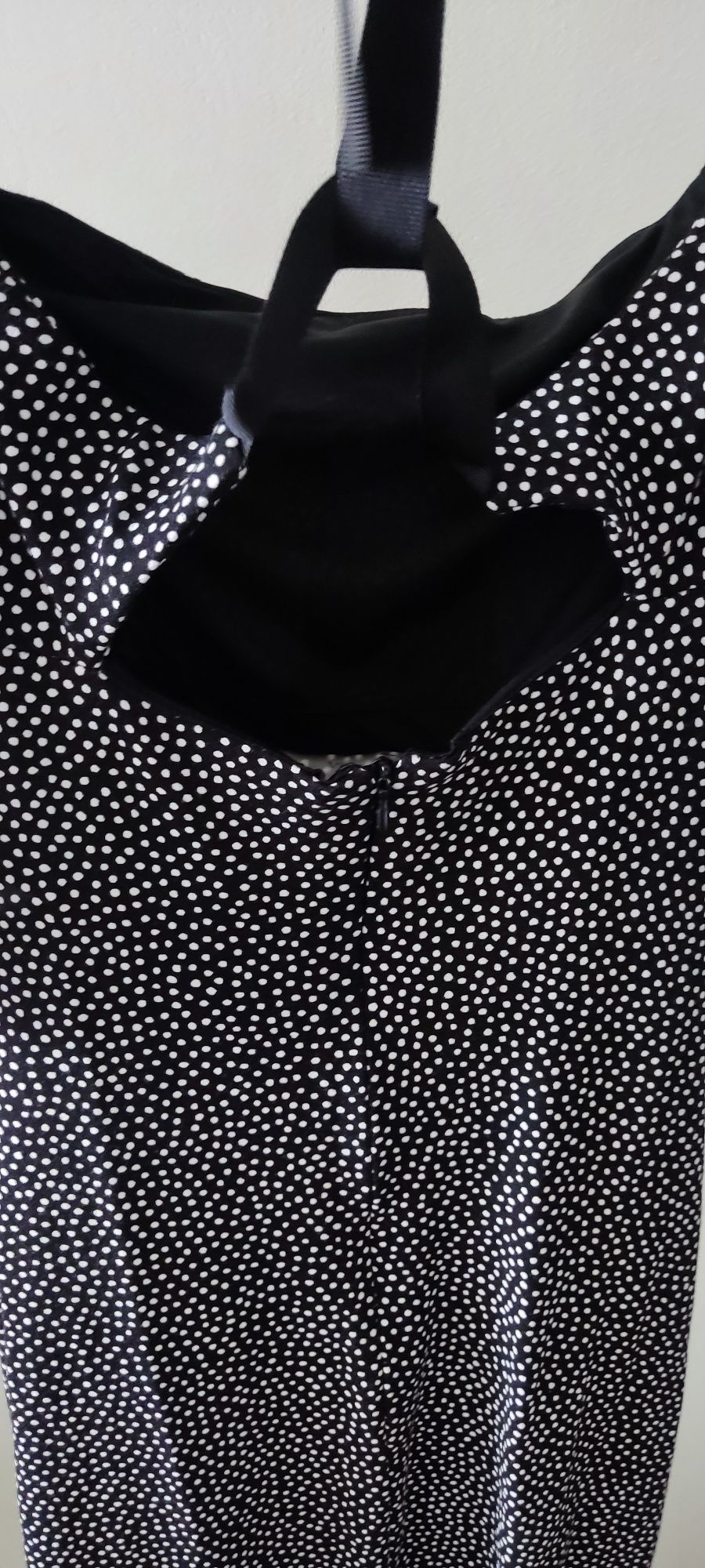 Czarna sukienka w kropki Zara rozmiar S