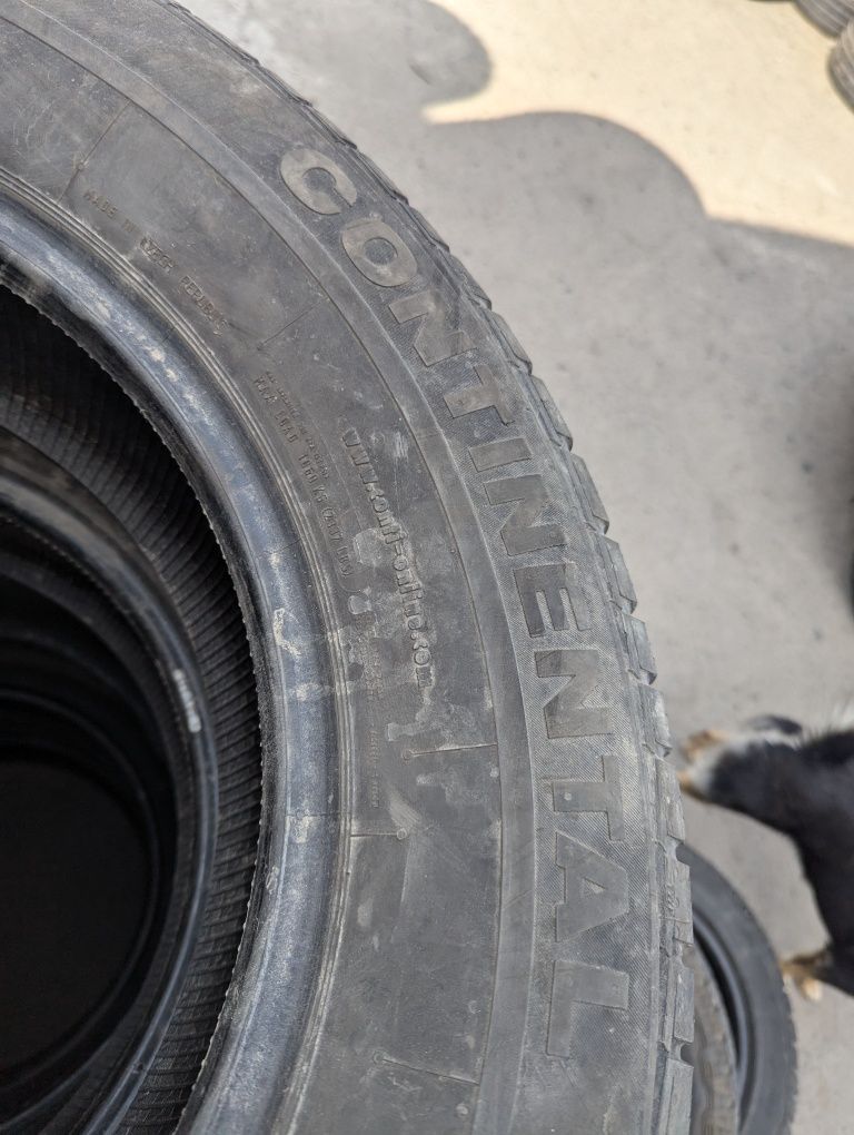 265/60R18 Continental