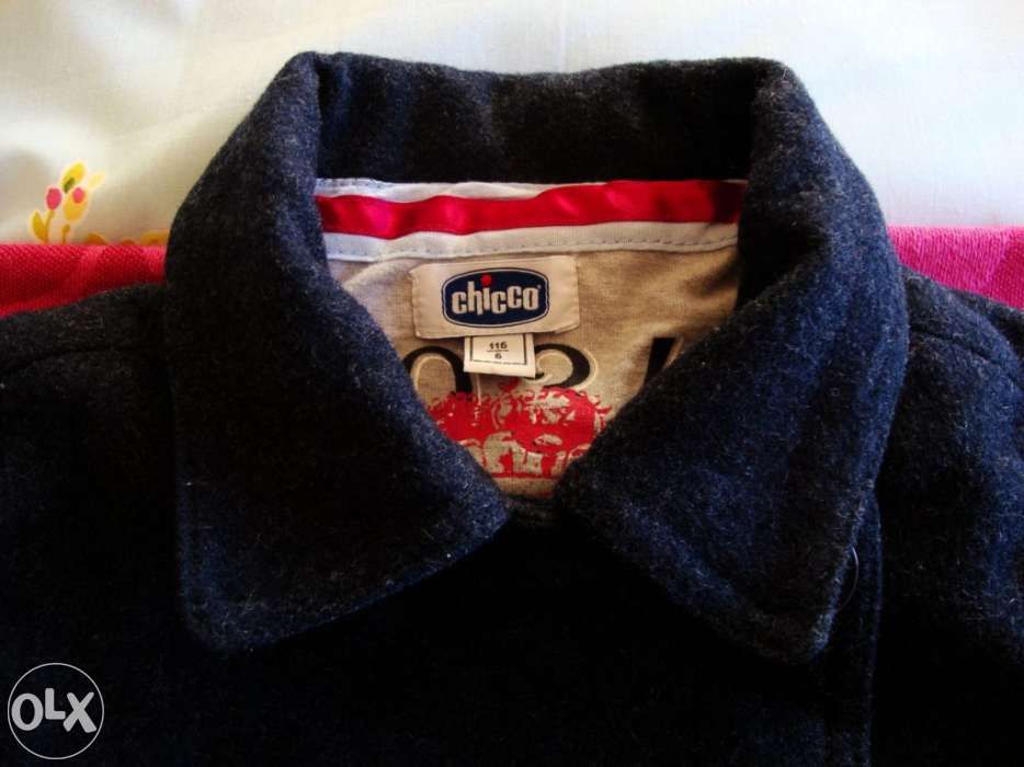 Casaco original da marca Chicco para 4 anos