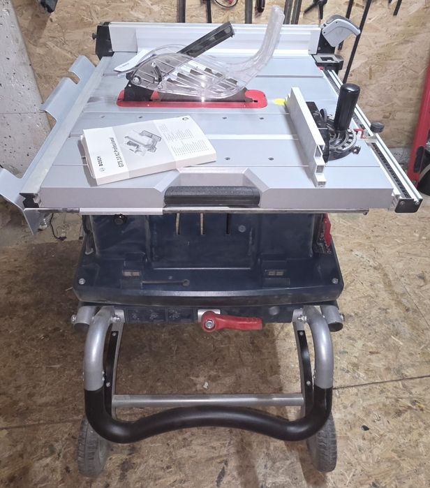 Bosch GTS 10XC z wózkiem transportowym