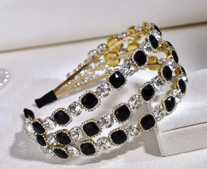 Обруч, повязка, ободок на голову. Украшения на голову.