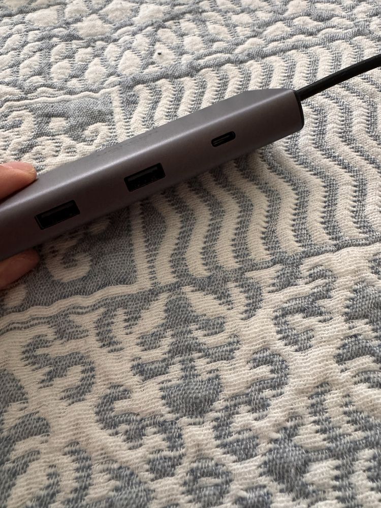 UGREEN Hub USB-C Revodok 6-em-1 (ADAPTADOR)