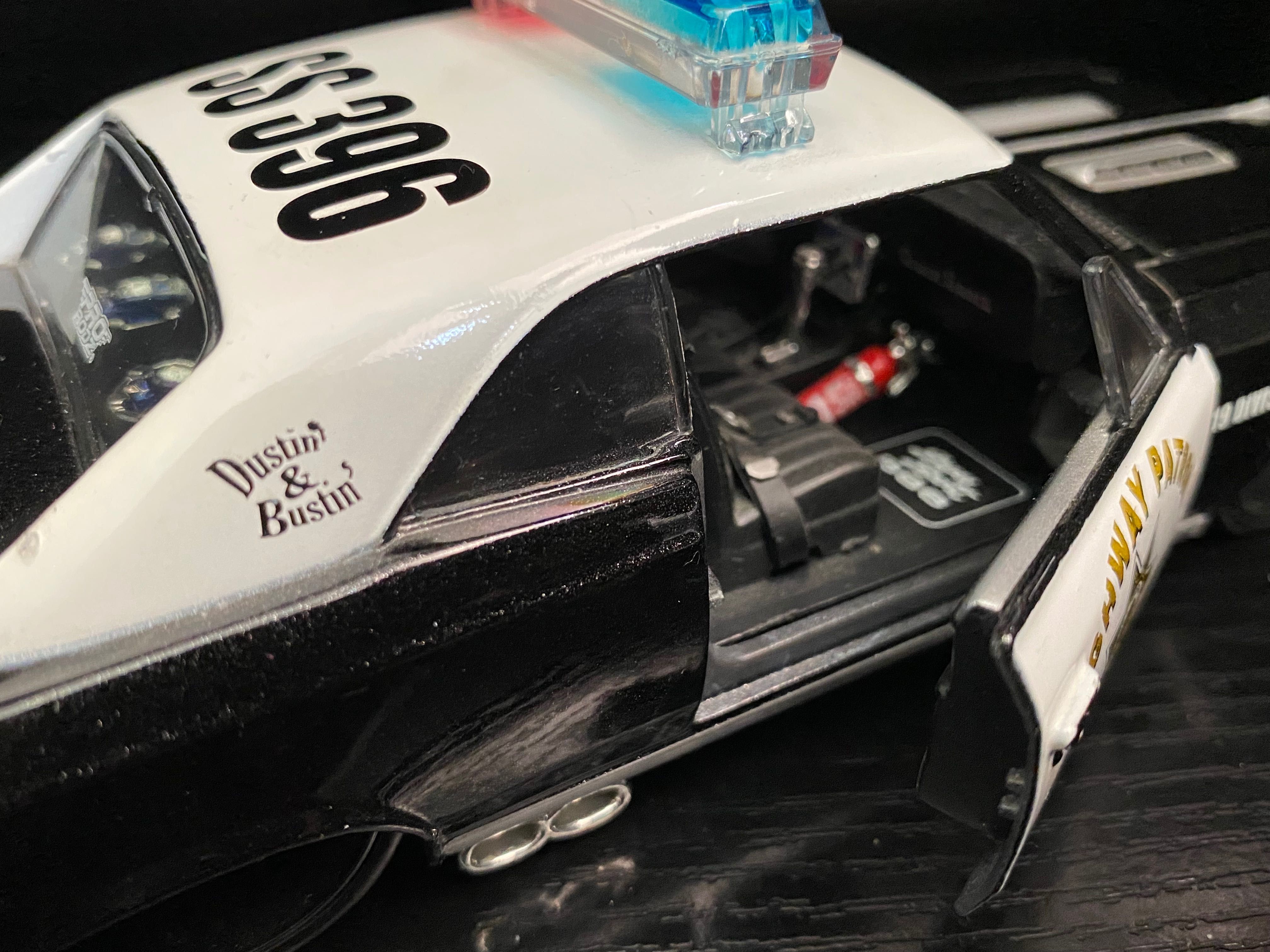 Ford Crown Victoria 1/24 i inne policyjne