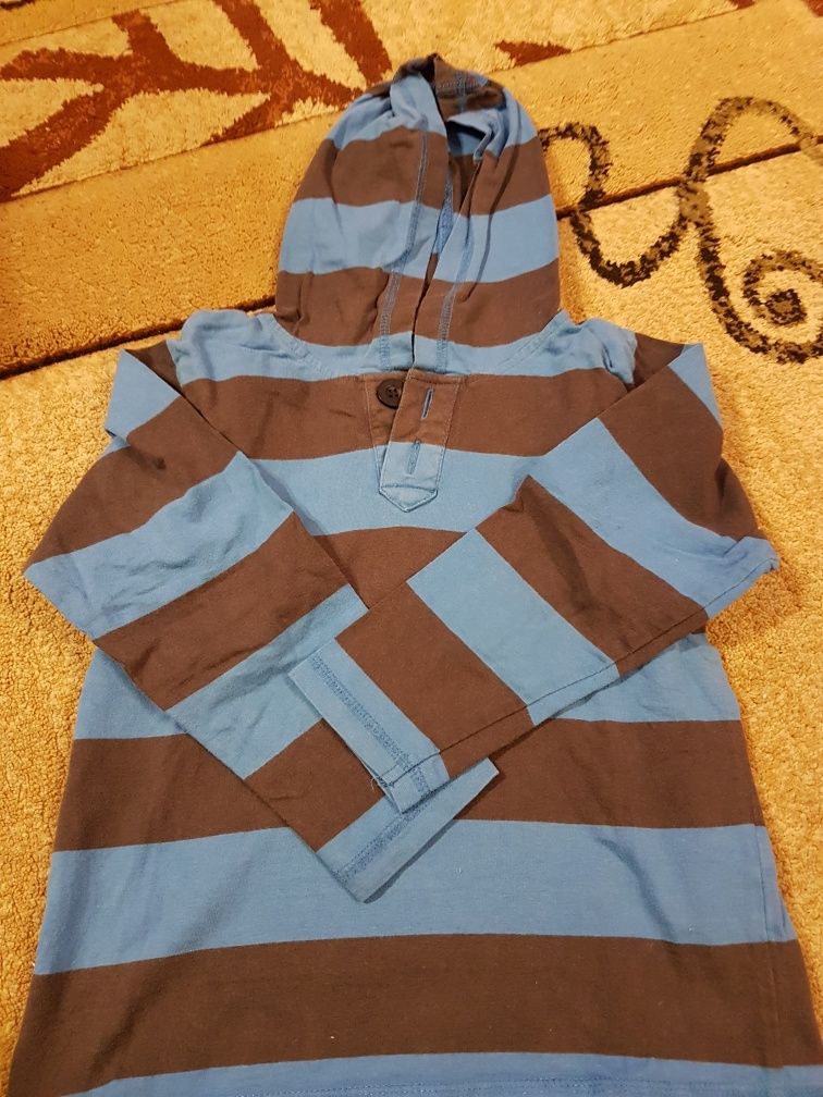 2 bluzeczki za 15 zł (5-6 lat)