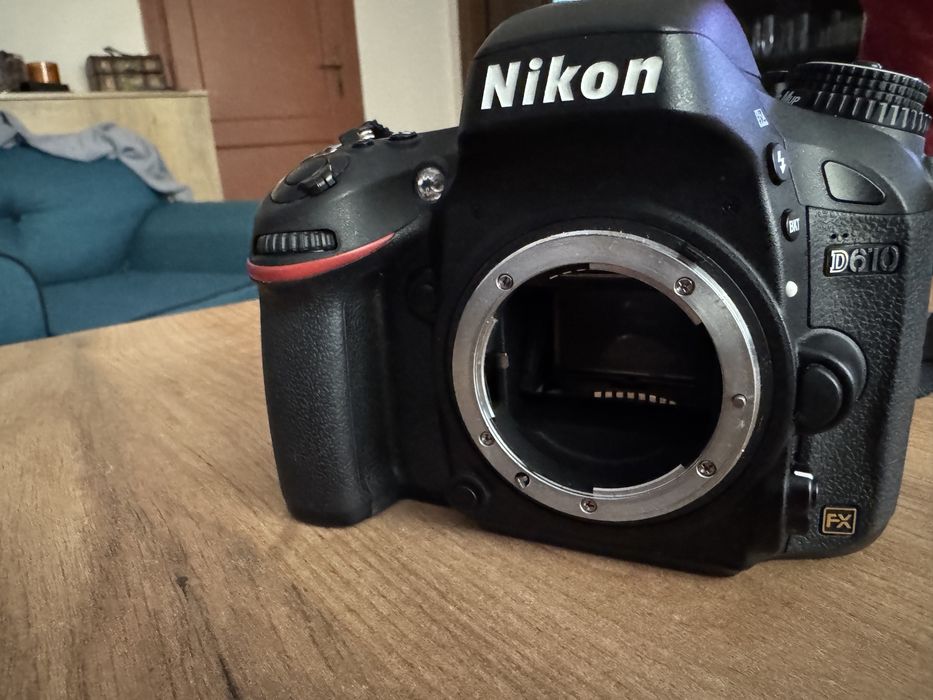 Nikon D610 pełna klatka z zestawem trzech obiektywów