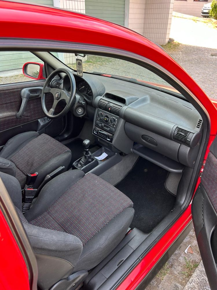 Opel corsa B sport