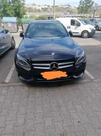 Carrinha Mercedes Benz preto