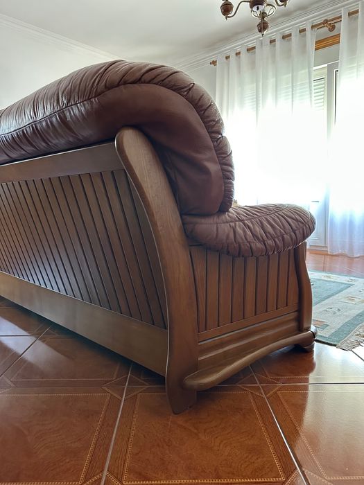 Conjunto de 3 sofás clássicos