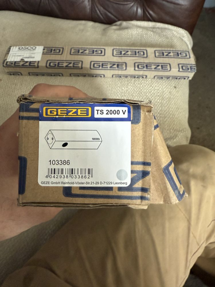 Samodomykacze do drzwi