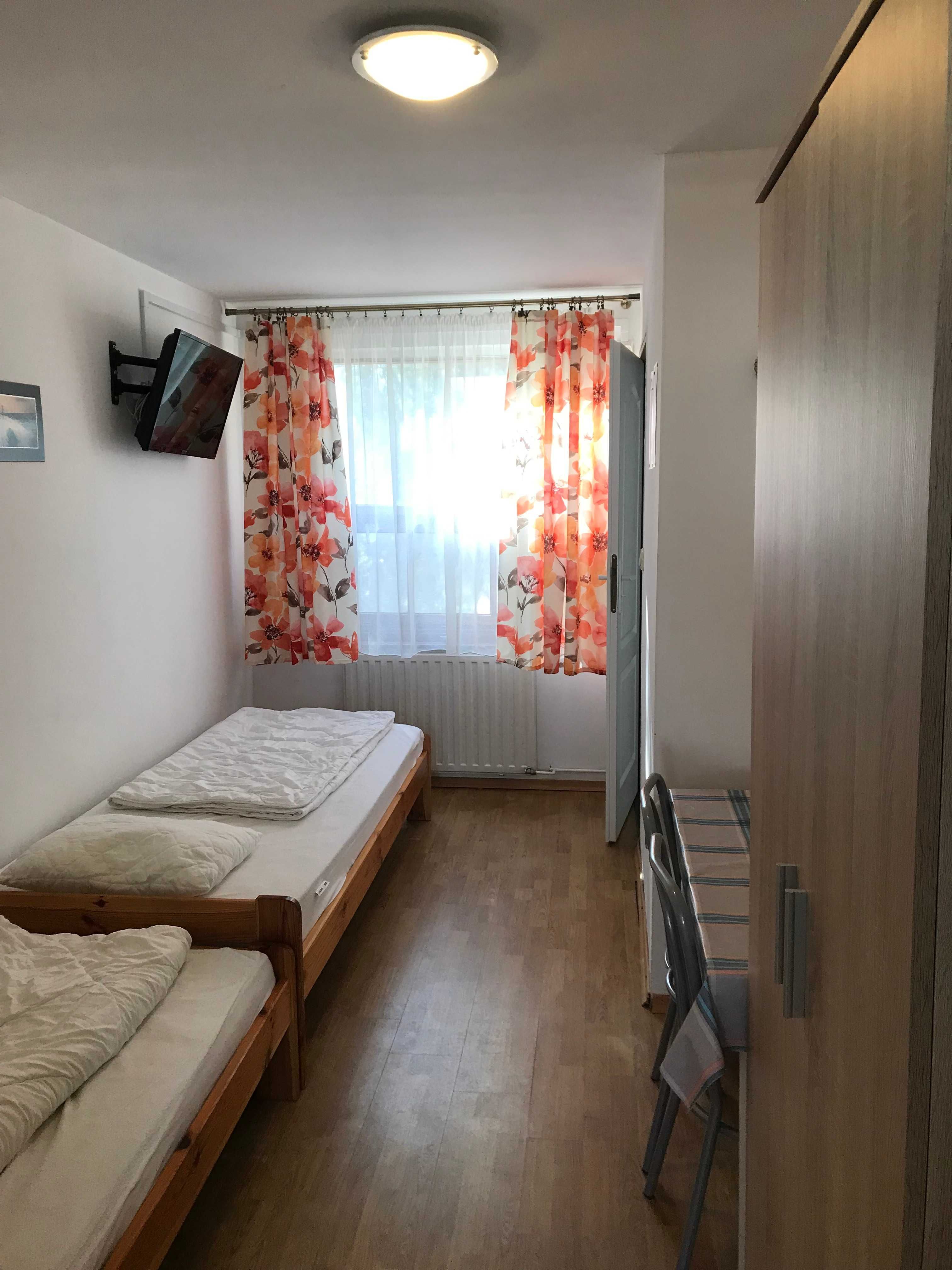 od 17-24.07  wolne   pokoje  2/3 os  morze,  Dębki , ul .Morska 4