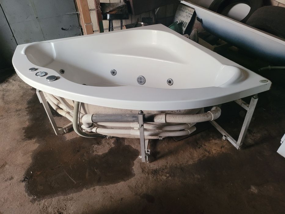 ванна джакузі vivera