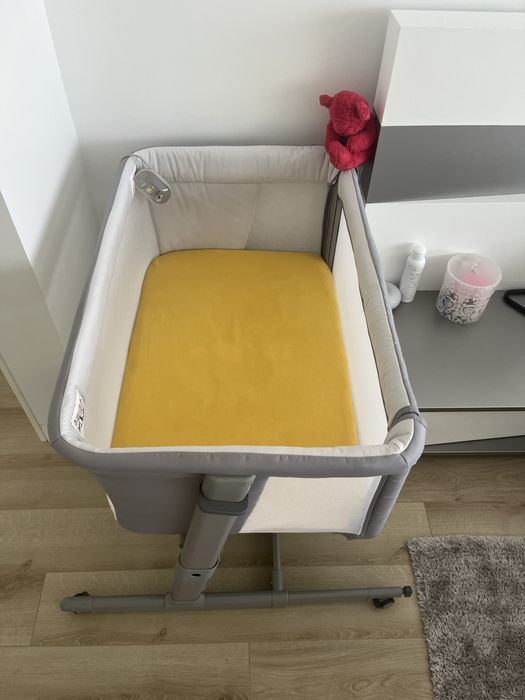 Next to me - como novo