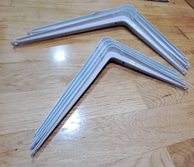 7 Suportes para prateleira  25x30 e 20x25