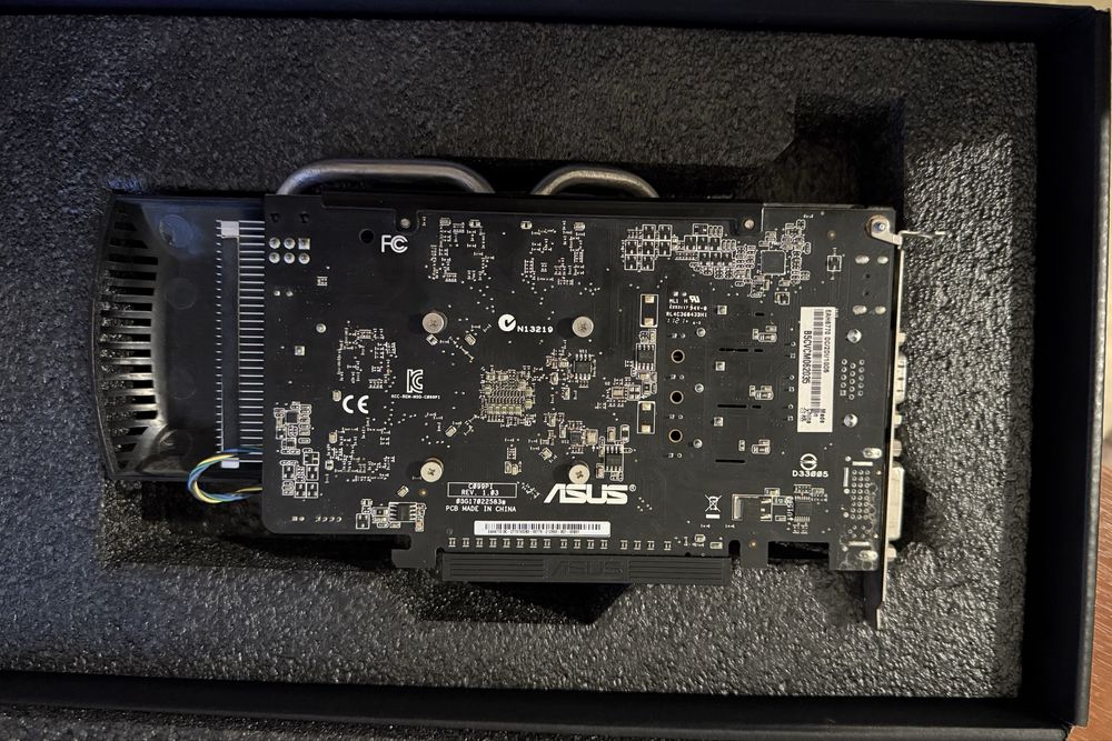 Видеокарта AMD HD6770 1GB GDDR5
