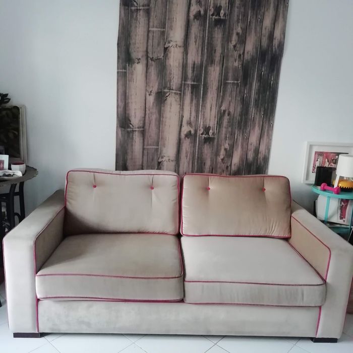 Sofá de 2 lugares