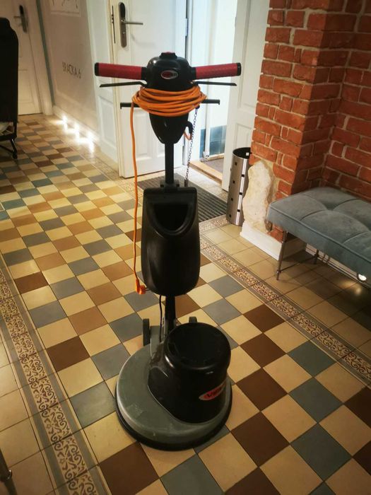 Szorowarka dwubiegowa VIPER DS350