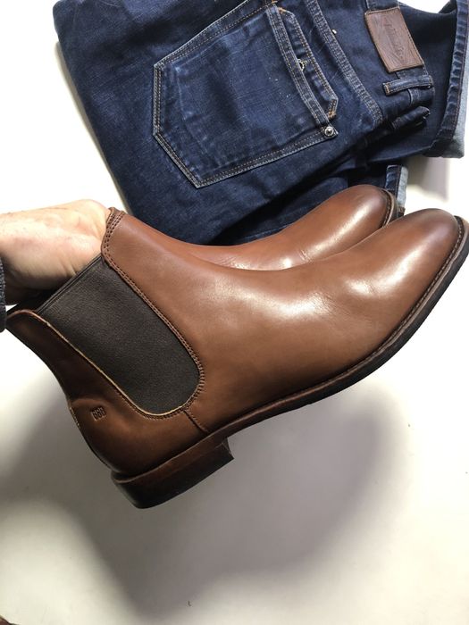 Нові челсі Gordon & Bross   Якісна шкіра  Всередині теж Розмір 46