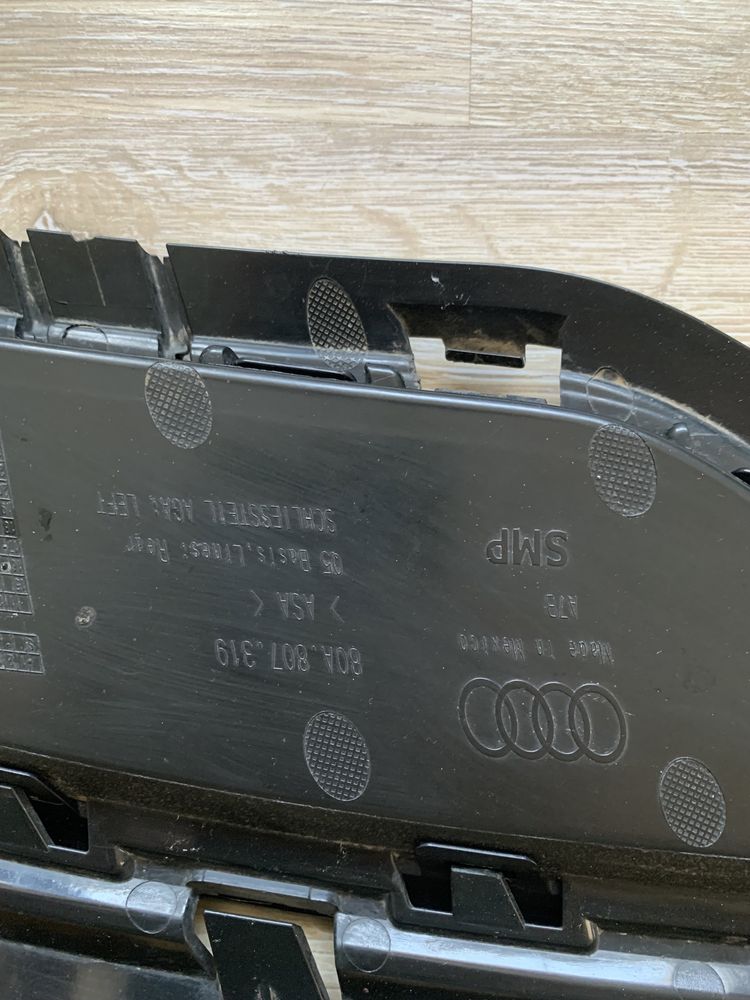 Заглушка заднього бампера Audi Q5 80A 17-20