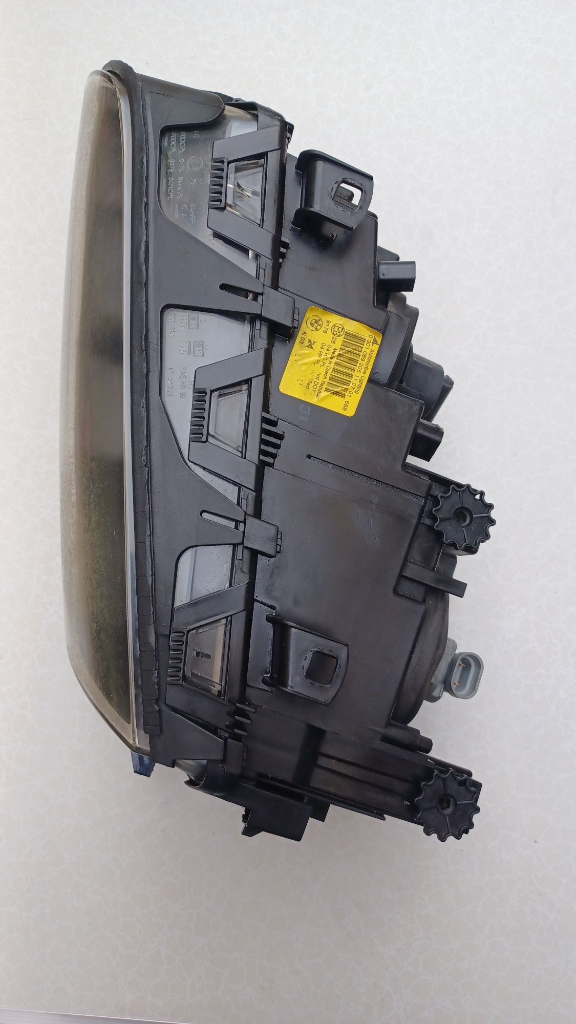 Farol BMW sedan completo