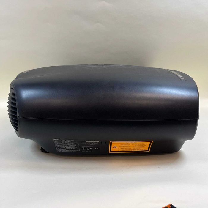 EPSON PowerLitePro Cinema LS9600e 3LCD Лазерний проектор Made in JAPAN