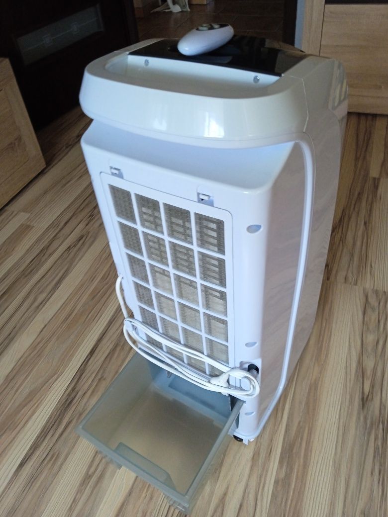 Tarrington House AIC900 Klimator 70 W