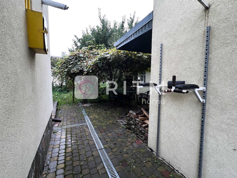 Оренда будинку в районі Київського майдану (центр міста)