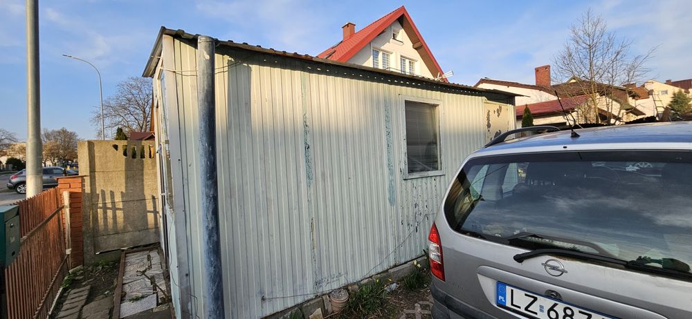 Sprzedam kiosk wymiary 5m/8m