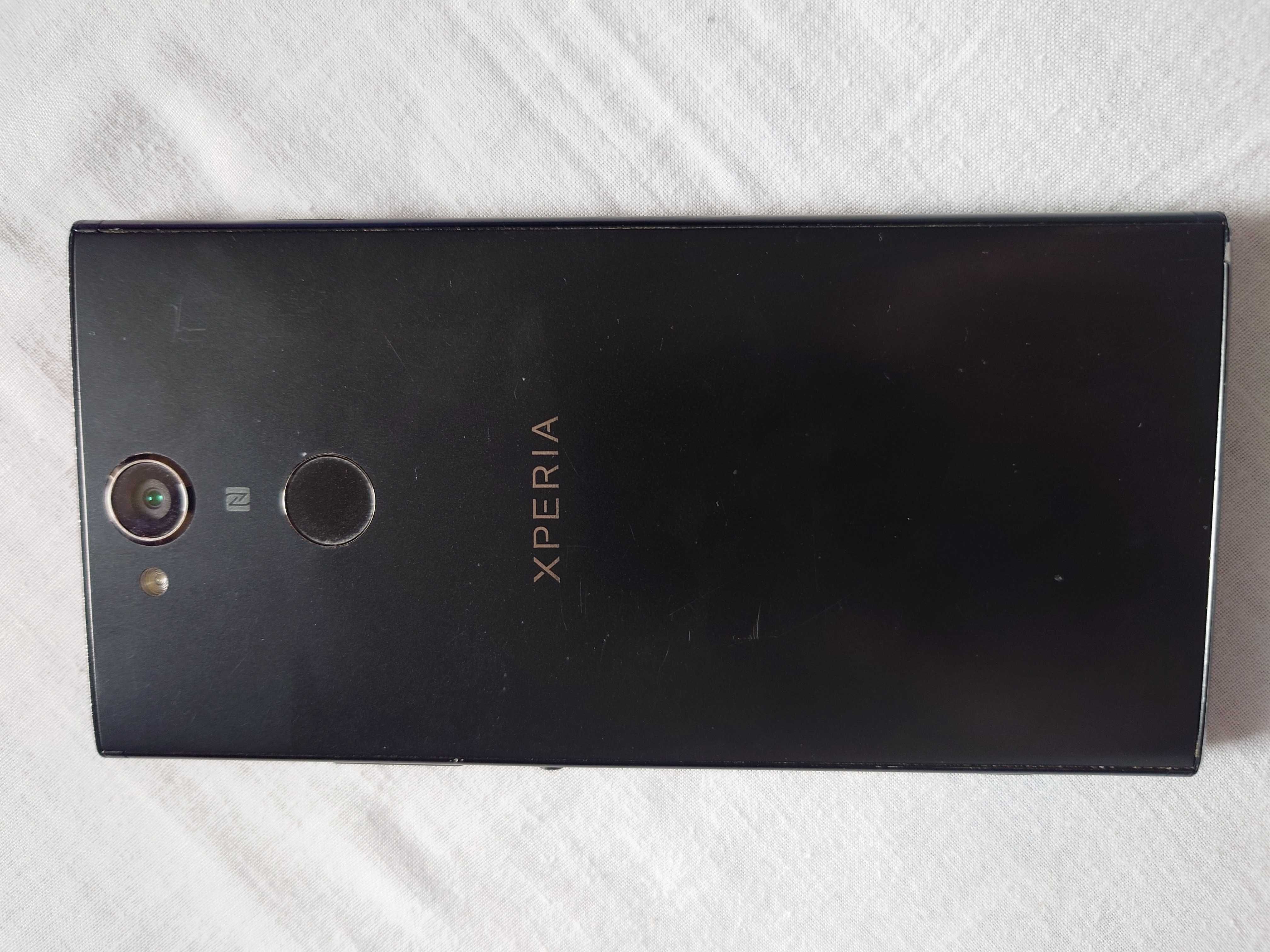 Sony Xperia H3113 używany bez ładowarki.