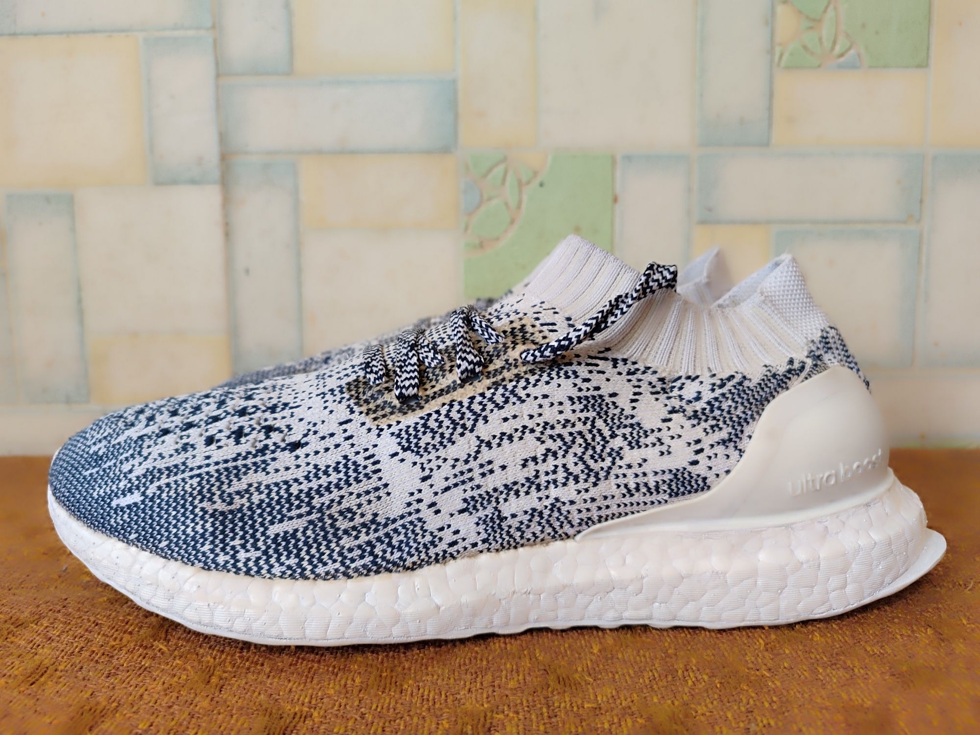 Кроссовки "ADIDAS ULTRA BOOST", 100 %оригинал, р. 41-42