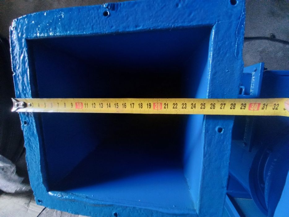 Продам витяжки нові