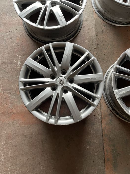 Продам диски Рено Меган ( Gt line)