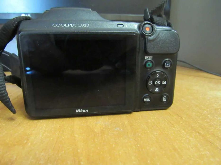 Фотоаппарат Nikon Coolpix L820 - 16 Мп - Full HD - Суперзум - Идеал !